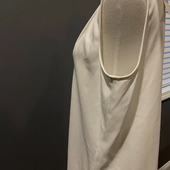NWT Calvin Klein cream shell - Picture 4 of 5